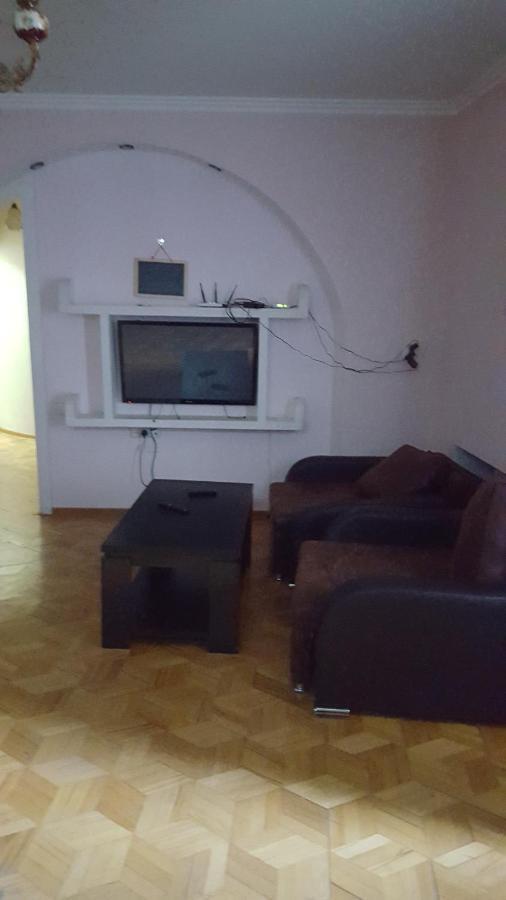 Apartment On Botanikuri Tiflis Exterior foto